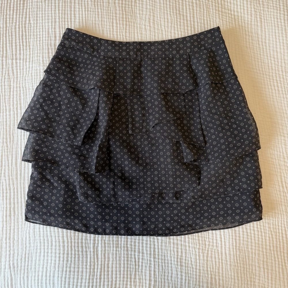 Banana Republic Women's Size 4 Gray Mini Tiered Skirt Sheer Office Siren Y2K
